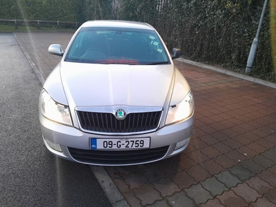 2009 - Skoda Octavia Manual