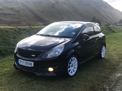 2009 - Vauxhall Corsa ---