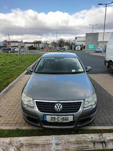 2009 - Volkswagen Passat Manual