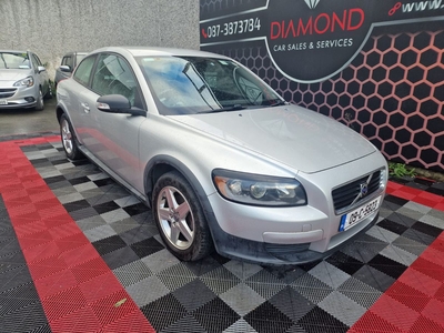 2009 - Volvo C30 Manual