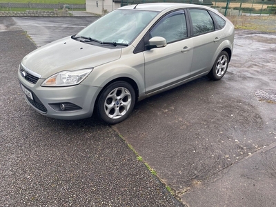 2010 - Ford Focus Manual