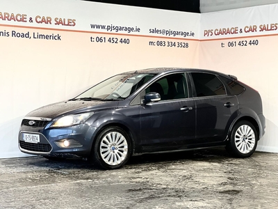 2010 - Ford Focus Manual