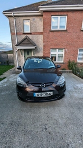 2010 - Mazda 2 Manual