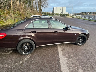 2010 - Mercedes-Benz E-Class Automatic