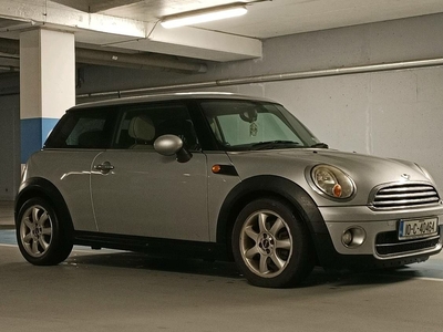 2010 - Mini Cooper Manual