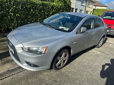 2010 - Mitsubishi Lancer Manual