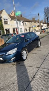 2010 - Opel Astra Manual