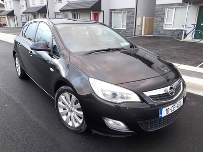 2010 - Opel Astra Manual