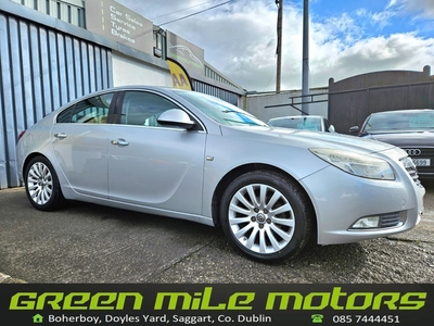 2010 - Opel Insignia Manual