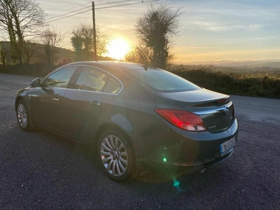 2010 - Opel Insignia Manual