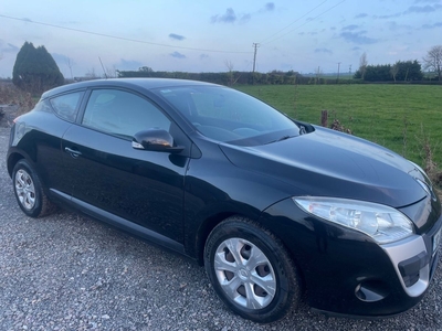 2010 - Renault Megane Manual