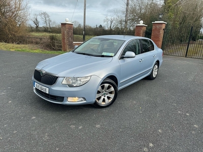 2010 - Skoda Superb Manual