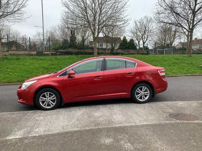 2010 - Toyota Avensis Manual