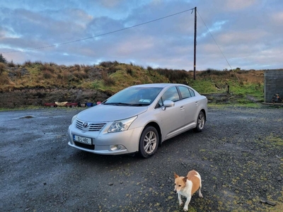 2010 - Toyota Avensis Manual