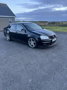 2010 - Volkswagen Jetta Manual