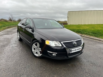 2010 - Volkswagen Passat Manual