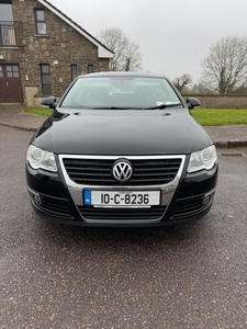 2010 - Volkswagen Passat Manual