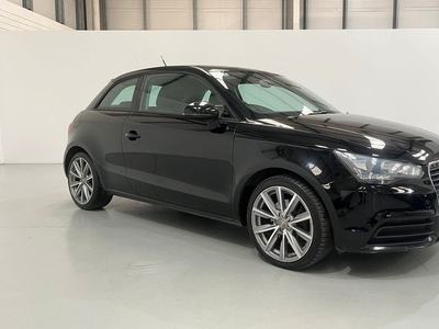 2011 - Audi A1 Manual