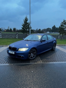 2011 - BMW 3-Series Manual