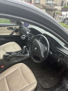 2011 - BMW 3-Series Manual