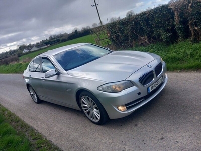 2011 - BMW 5-Series Manual