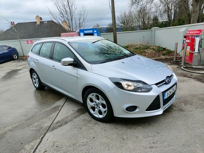 2011 - Ford Focus Manual