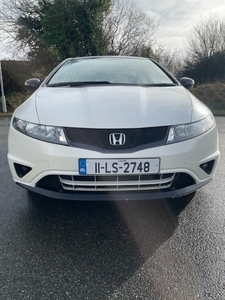 2011 - Honda Civic Manual