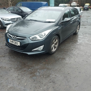 2011 - Hyundai i40 Manual