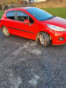 2011 - Peugeot 207 Manual