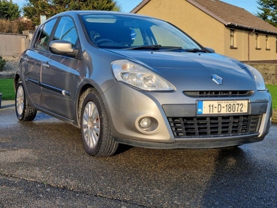 2011 - Renault Clio Manual