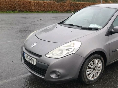 2011 - Renault Clio Manual