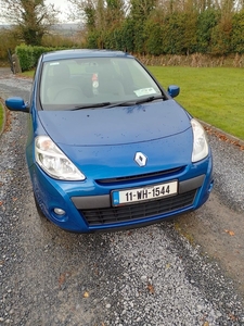 2011 - Renault Clio Manual