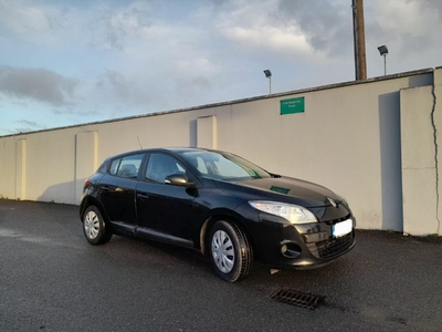 2011 - Renault Megane Manual