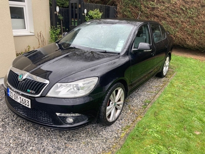 2011 - Skoda Octavia Manual