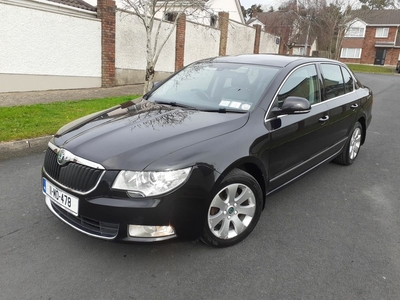 2011 - Skoda Superb Manual