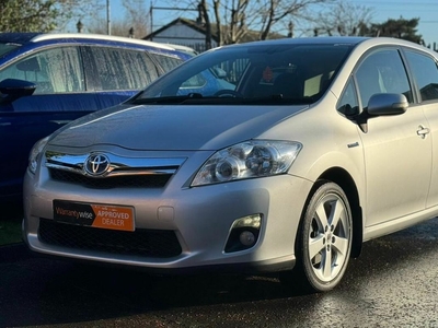 2011 - Toyota Auris Automatic