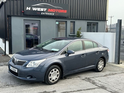 2011 - Toyota Avensis Manual