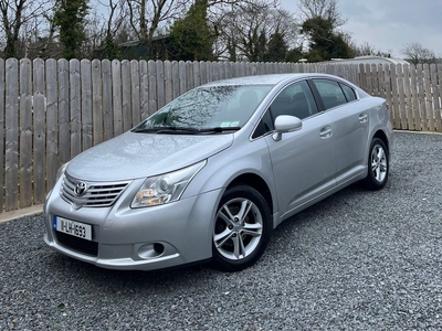 2011 - Toyota Avensis Manual