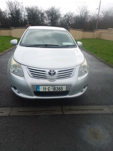 2011 - Toyota Avensis Manual