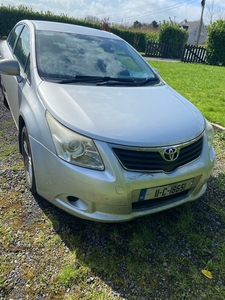 2011 - Toyota Avensis Manual