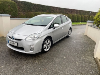 2011 - Toyota Prius Automatic