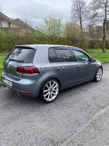 2011 - Volkswagen Golf Manual