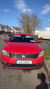 2011 - Volkswagen Passat Manual