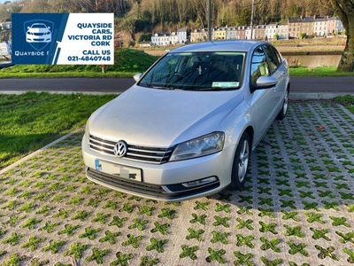 2011 - Volkswagen Passat Manual