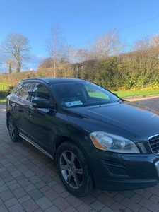 2011 - Volvo XC60 Manual