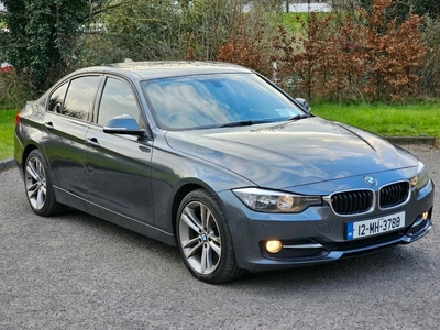 2012 - BMW 3-Series Manual