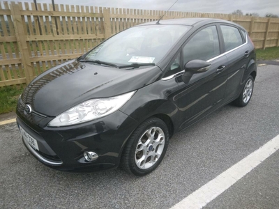 2012 - Ford Fiesta Manual