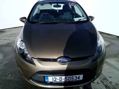 2012 - Ford Fiesta Manual