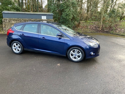 2012 - Ford Focus Manual