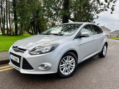 2012 - Ford Focus Manual